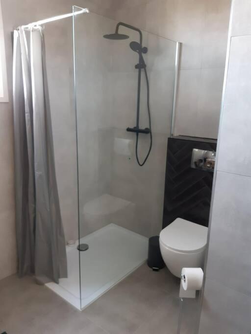B&B Weidse Blik Ingelum Engelum エクステリア 写真